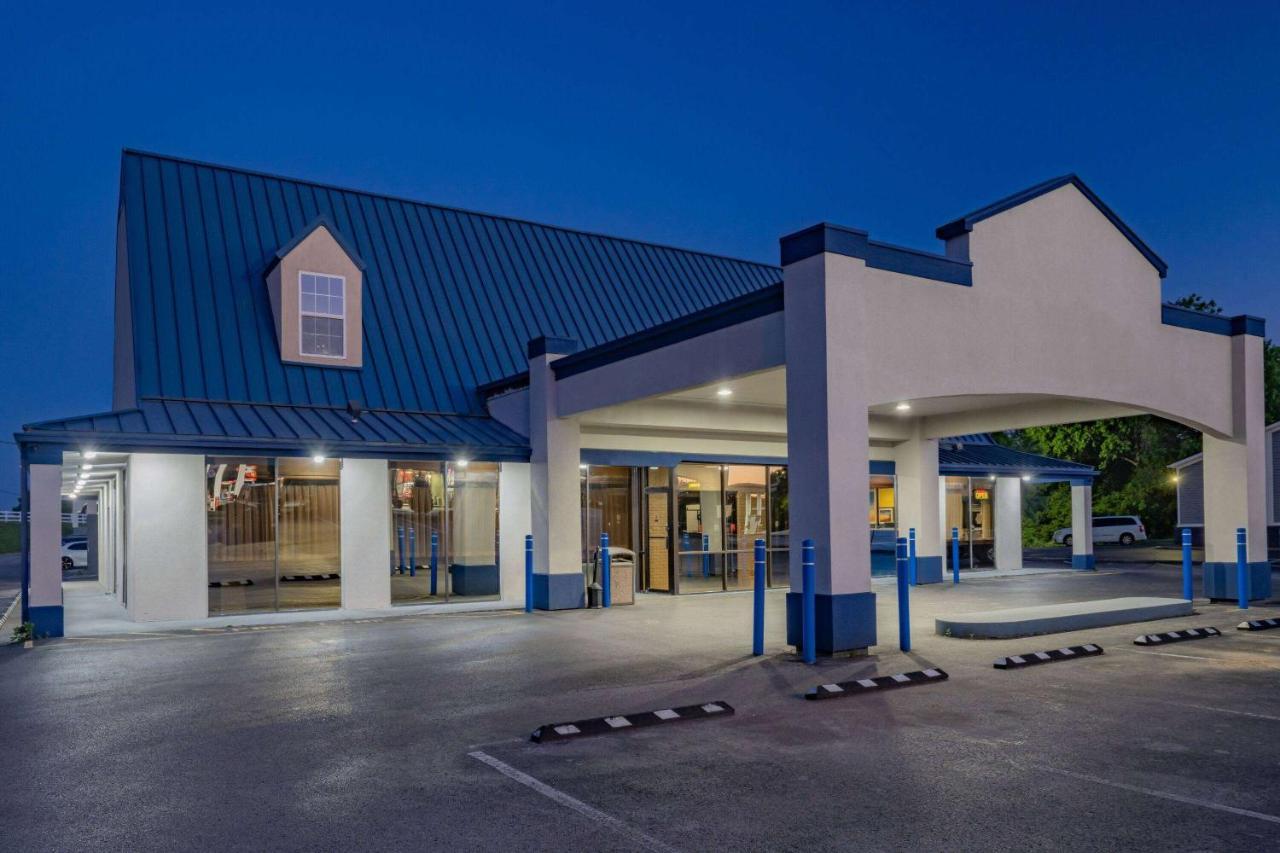 Rodeway Inn Owensboro Exterior photo