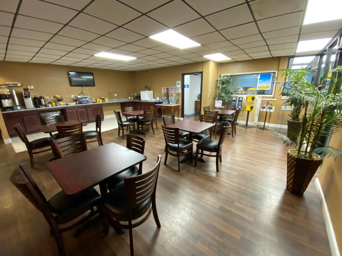 Rodeway Inn Owensboro Exterior photo